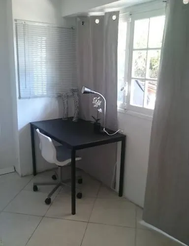 De Charme 5 Pieces Vue * אנטיב