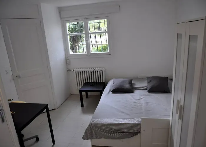 בית נופש De Charme 5 Pieces Vue *